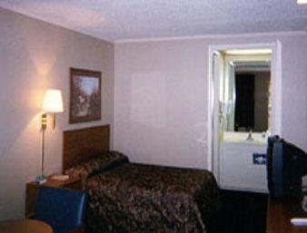 Knights Inn Florence/Cincinnati South 客房 照片